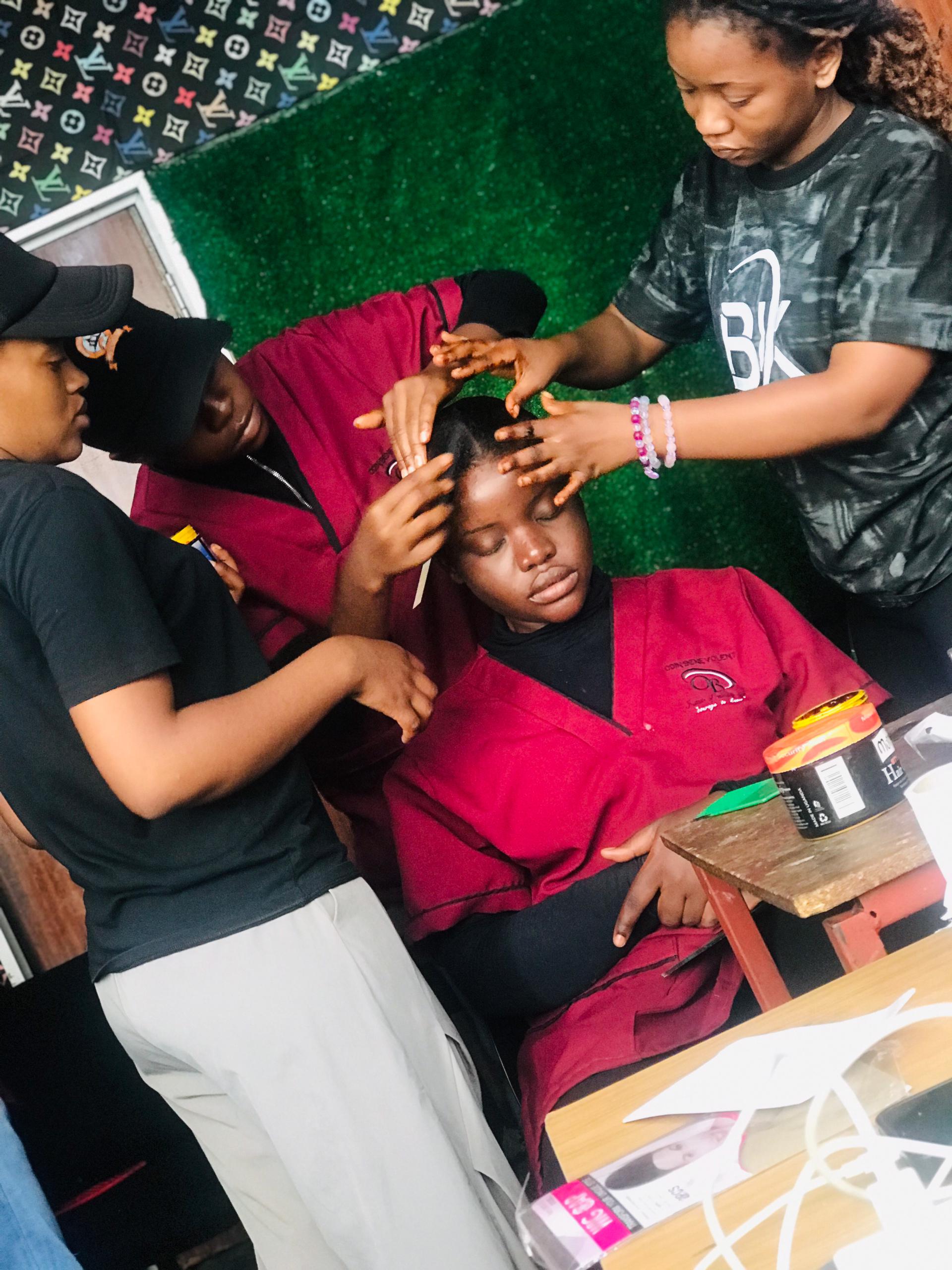 Students studying at Odin Benevolant library